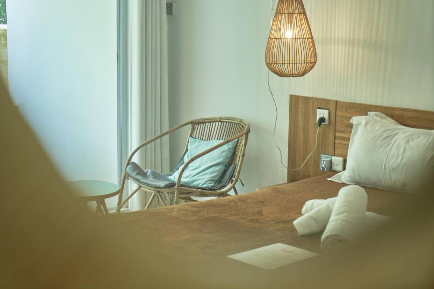 Loukaz -Entire Rental Units W Panoramic Rooftop Coteau Raffin ภายนอก รูปภาพ