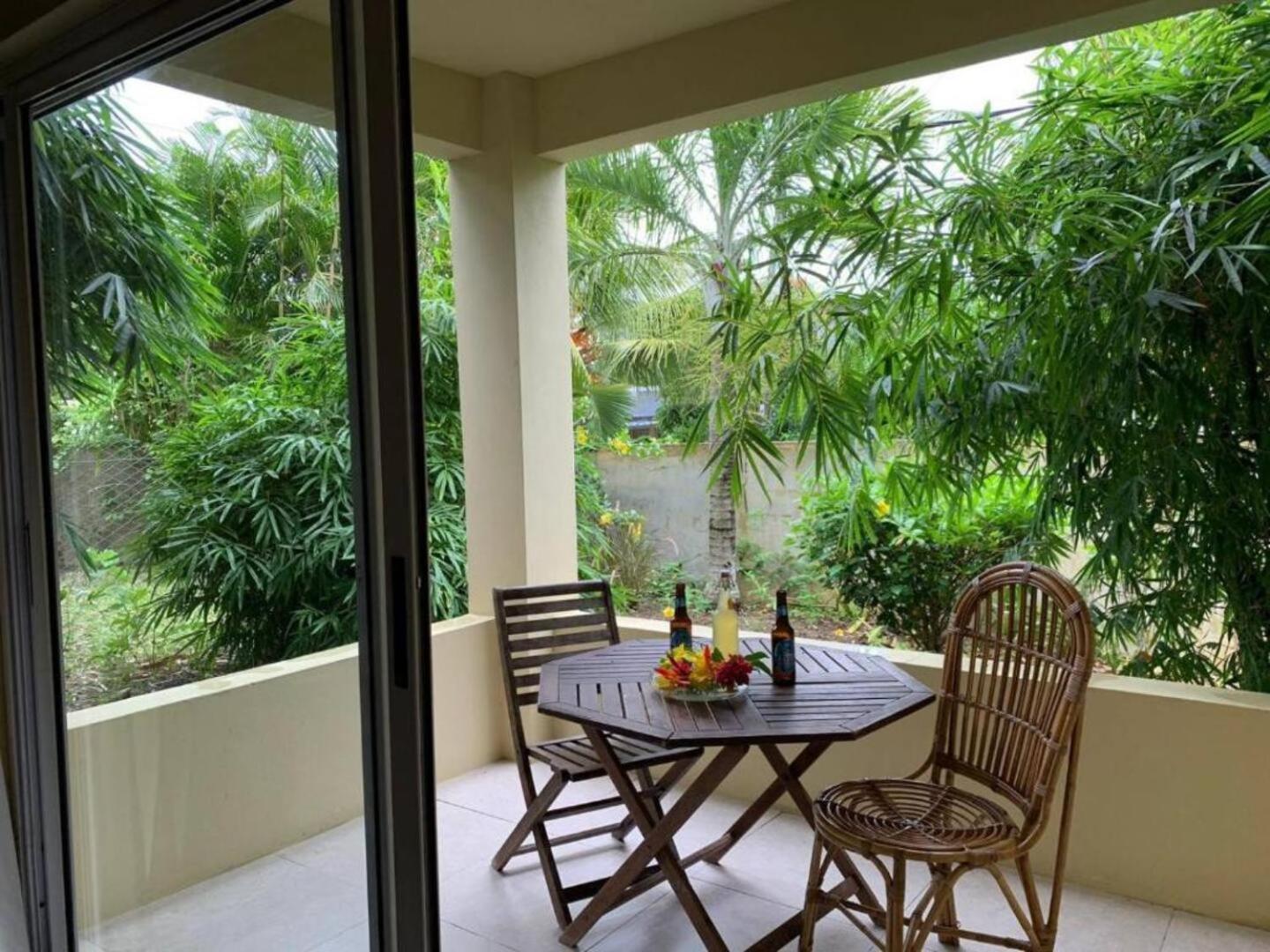 Loukaz -Entire Rental Units W Panoramic Rooftop Coteau Raffin ภายนอก รูปภาพ